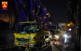 Trắng đêm hút bùn, làm sạch cống quanh nhà máy Rạng Đông